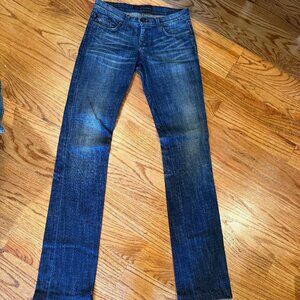 Rock & Republic Dark Wash Straight Leg - Stone embellished Pockets 26